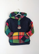 Load image into Gallery viewer, Kid&#39;s blue fleece hoodie with tartan pocket
